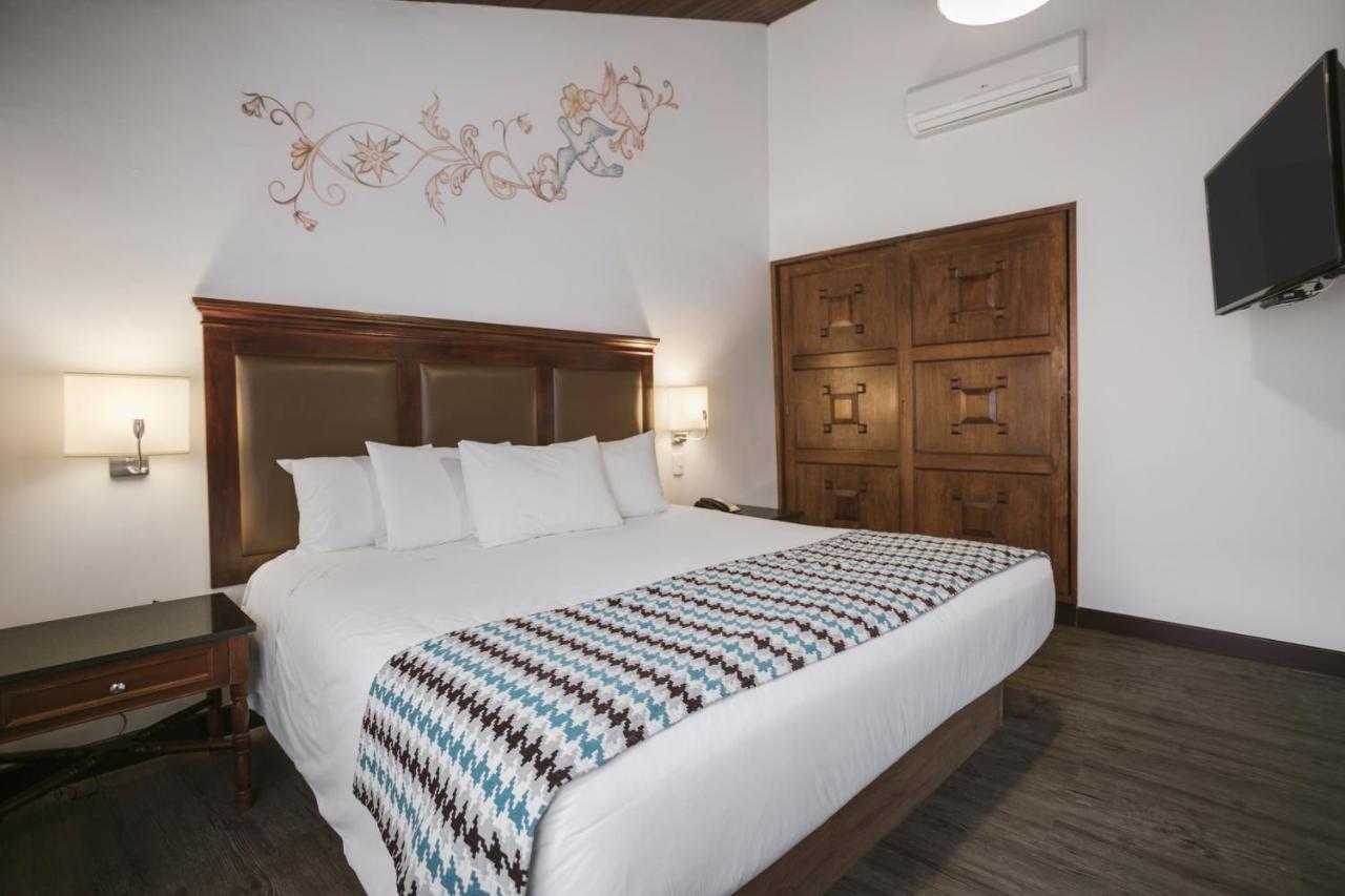 Wyndham Costa Del Sol Cusco Hotel Exterior photo