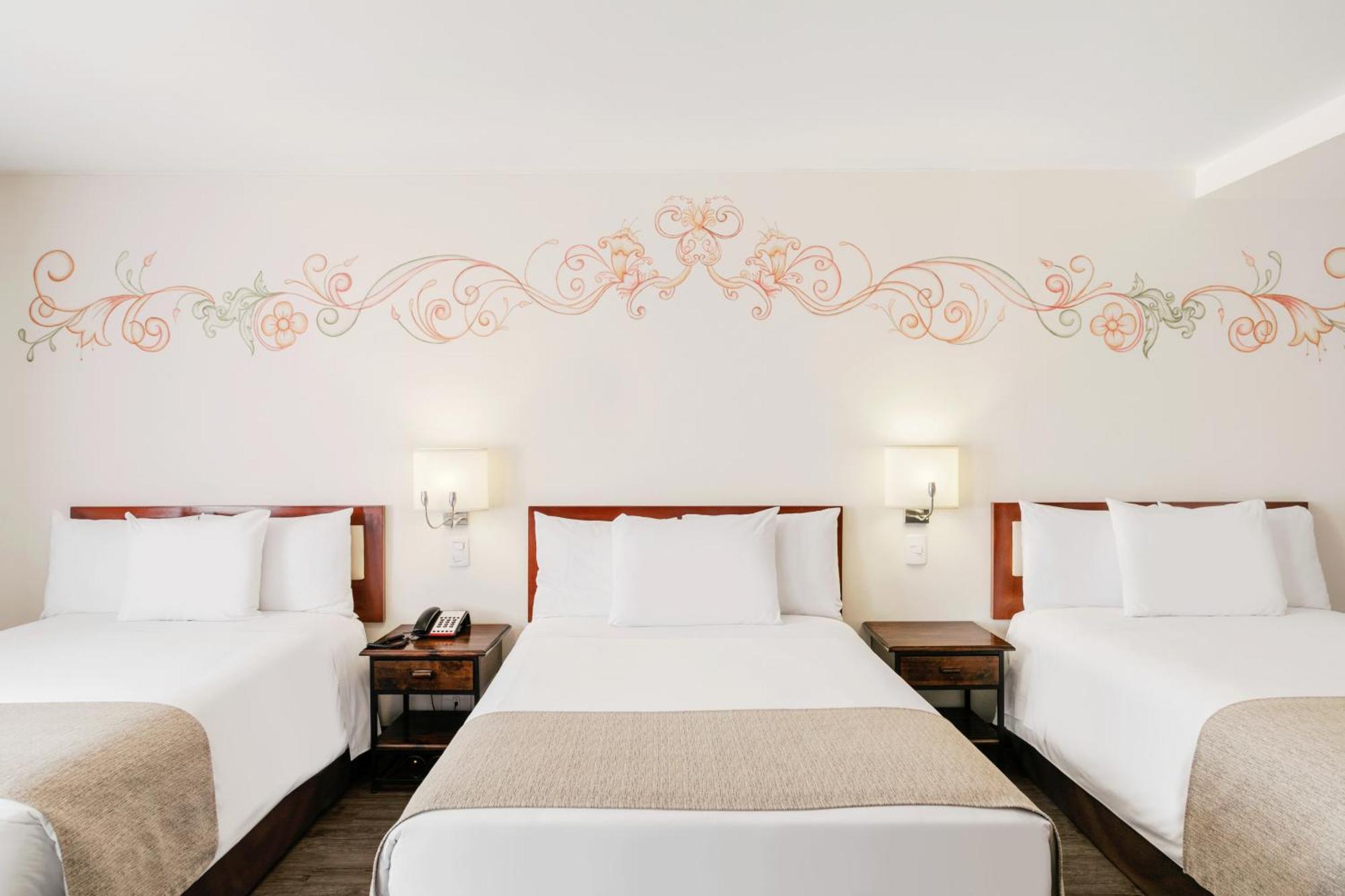 Wyndham Costa Del Sol Cusco Hotel Exterior photo